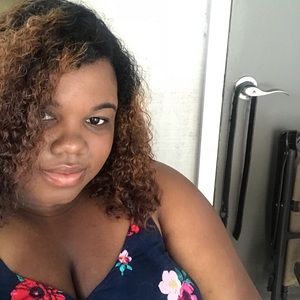 Meet your Posher, Sierra